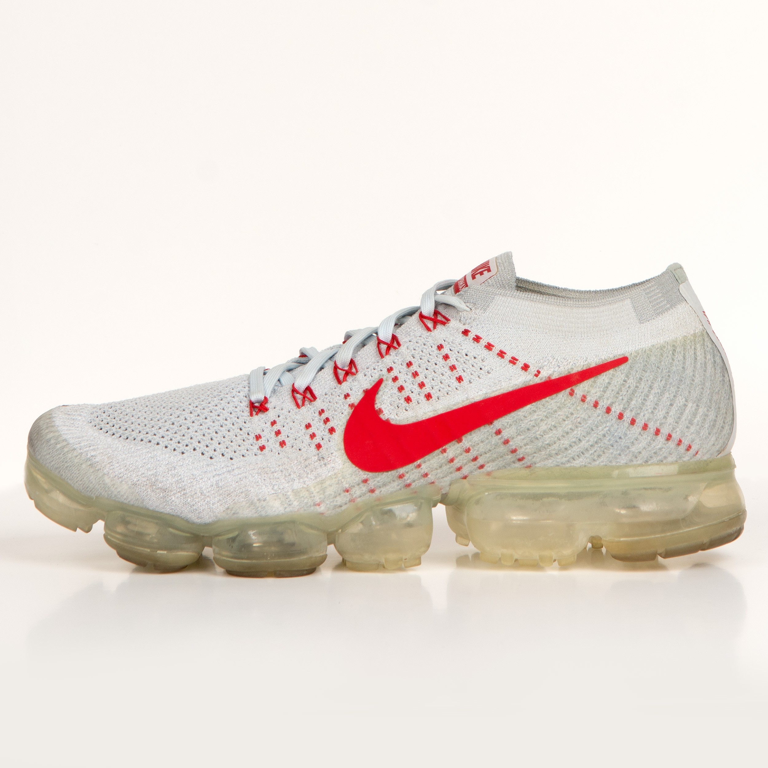 RE-POCKETS NIKE TRAINERS VAPORMAX BUBBLE SOLE WHITE/RED