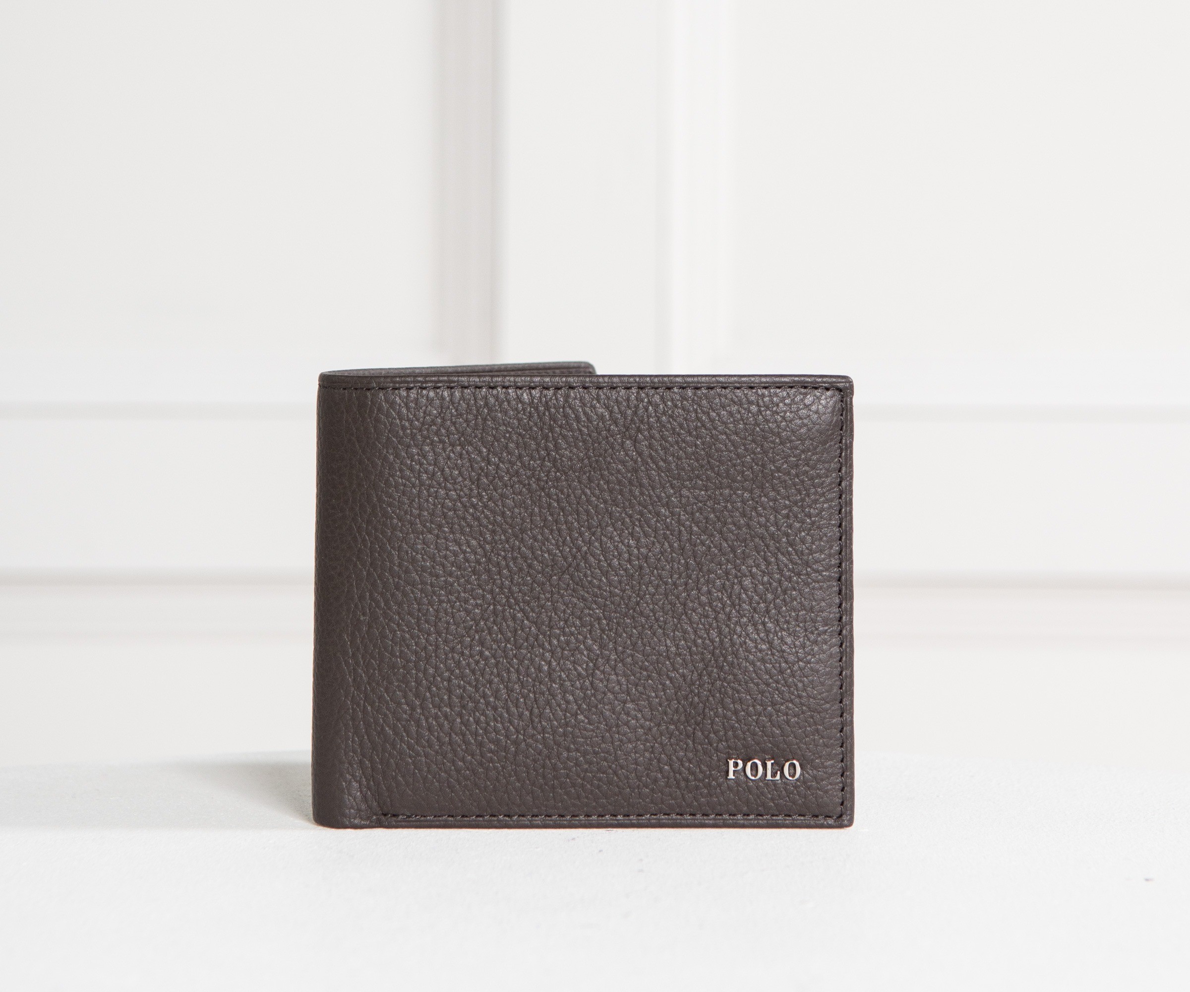 Polo Ralph Lauren Classic Billfold Wallet With Metal Polo Logo Dark Brown