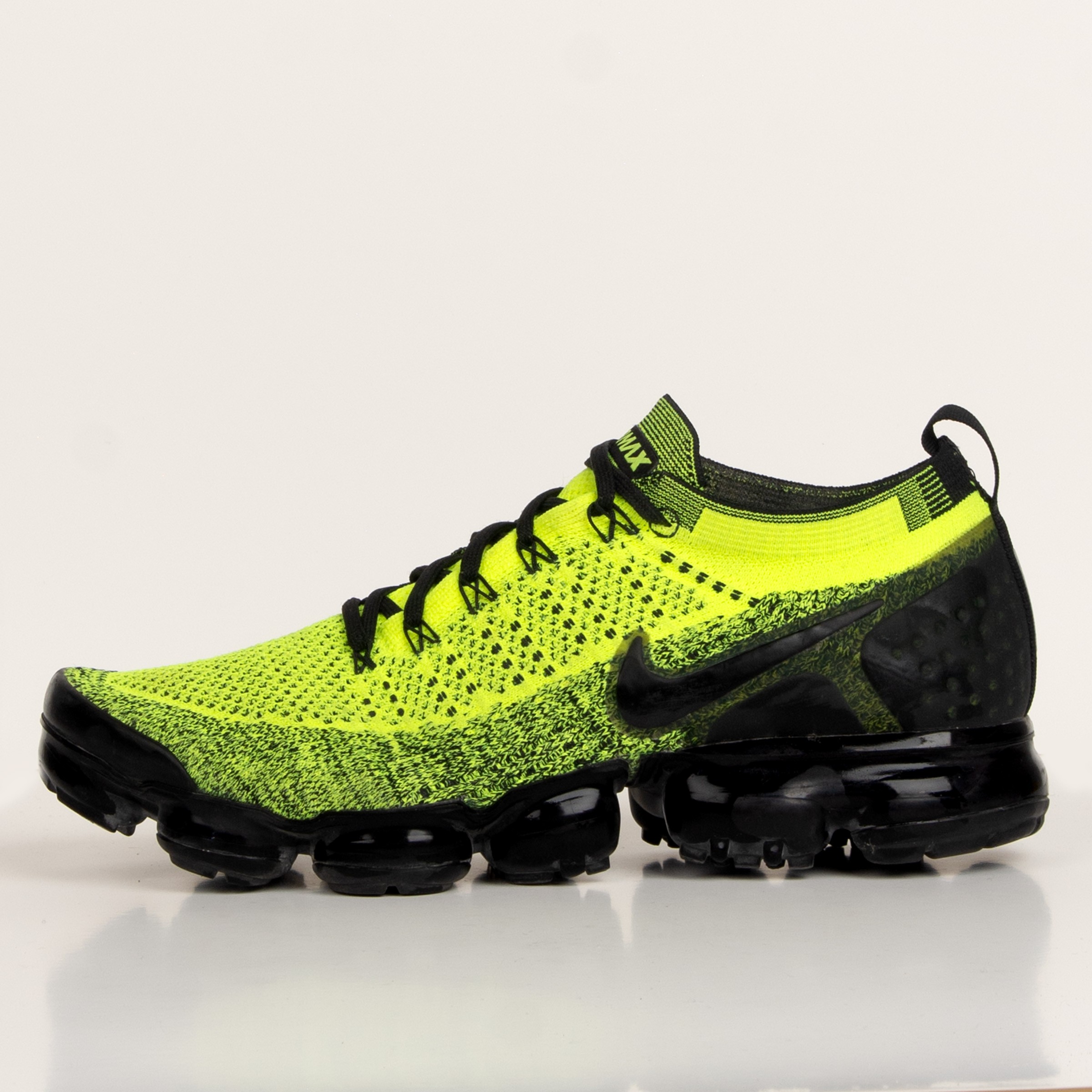 RE-POCKETS NIKE TRAINERS VAPORMAX BUBBLE SOLE YELLOW/BLACK