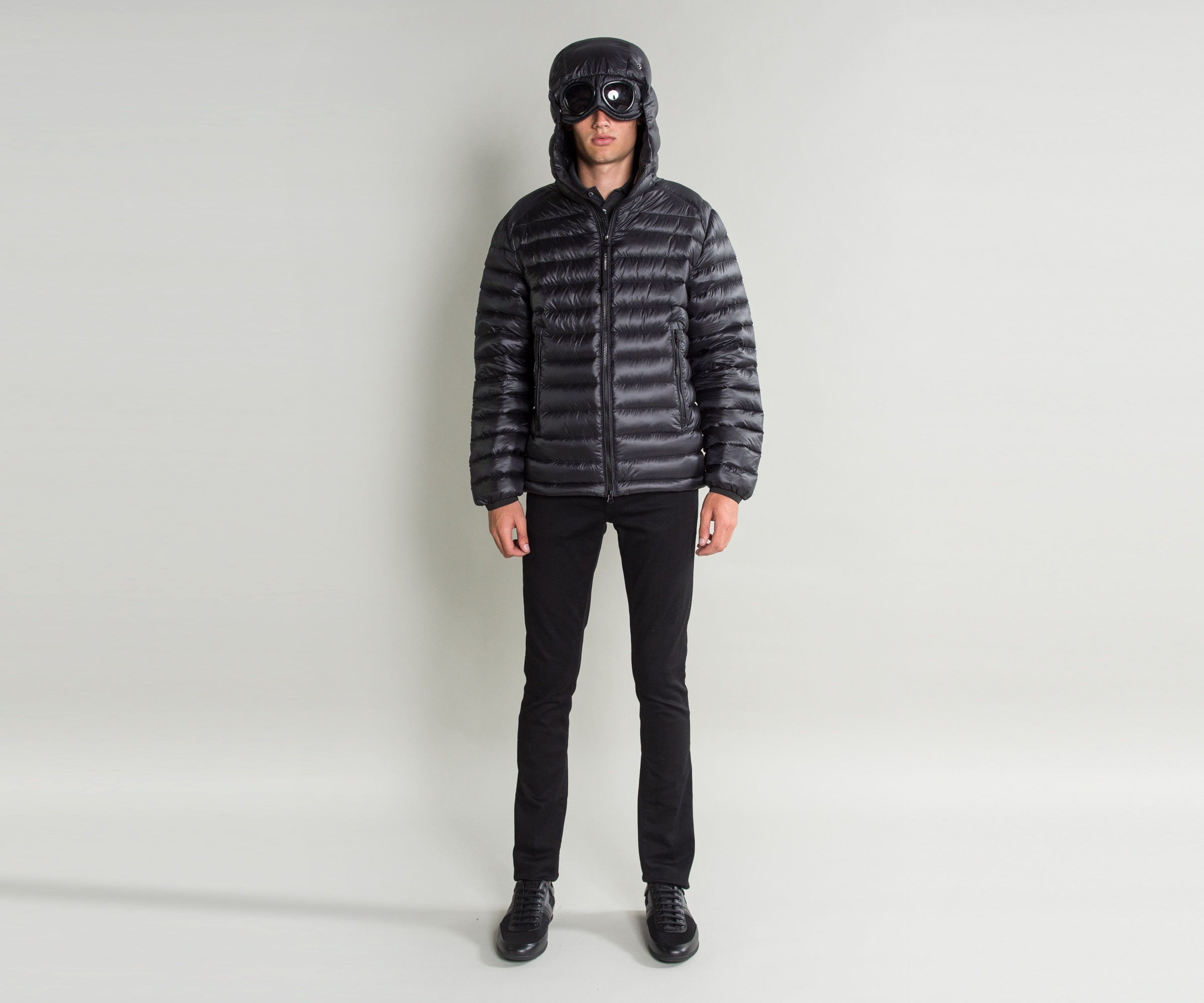 CP Company C.P. Company Short 'D.D. Shell' Down Jacket With Goggle Hood  Black
