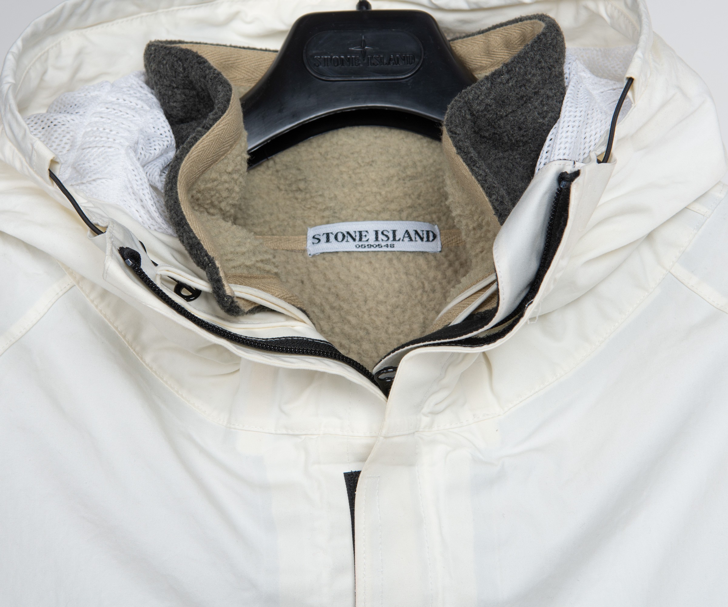 Stone Island Archivio 06 Full Zip Hooded Jacket with Waterproof Zips and Dutch  Rope Inlay. White